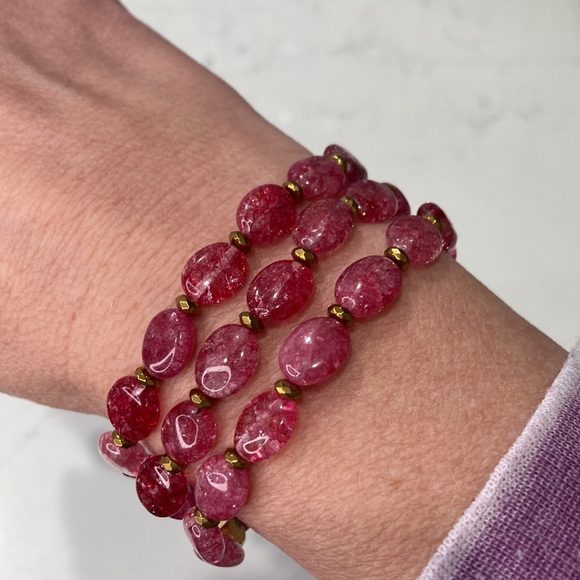 Cranberry sauce bracelet- strawberry Quartz gemstone - Picture 3 of 5